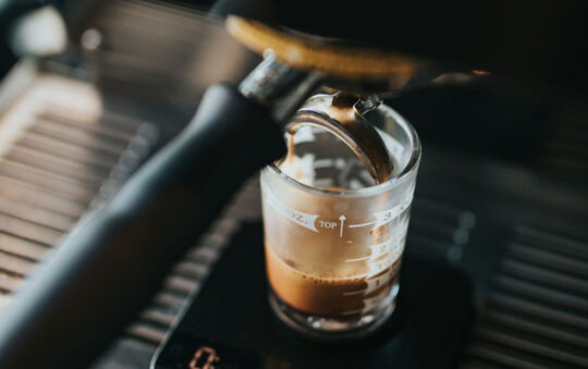 Best Super Automatic Espresso Machine Under $1000 in 2025: Reviews + Buying Guide